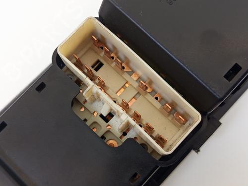 Left front window switch CHEVROLET CAPTIVA (C100, C140) 2.0 D | BP27387027I27  - Image 5