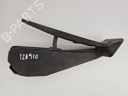 Used Pedal Pedal BMW 1 (E81) 118 d (143 hp) 21033176 21033176