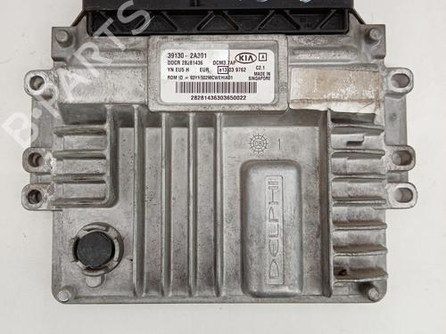 Used Engine control unit (ECU) Engine control unit (ECU) KIA VENGA (YN) 1.4 CRDi 90 (90 hp) 21031989 21031989