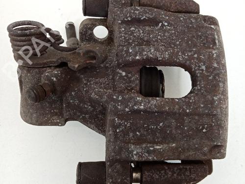 Used Right rear brake caliper Right rear brake caliper FORD FOCUS III Turnier 1.6 TDCi (115 hp) 22354620 22354620