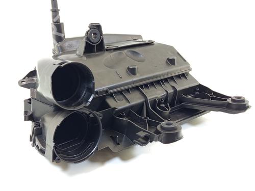Air filter box CITROËN C5 III (RD_) 1.6 HDi 110 (RD9HL0, RD9HR8, RD9HRA) | BP31027470M87  - Image 5