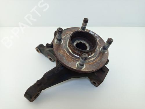 Used Right front steering knuckle Right front steering knuckle FORD FIESTA VI (CB1, CCN) 1.0 (80 hp) 22618091 22618091