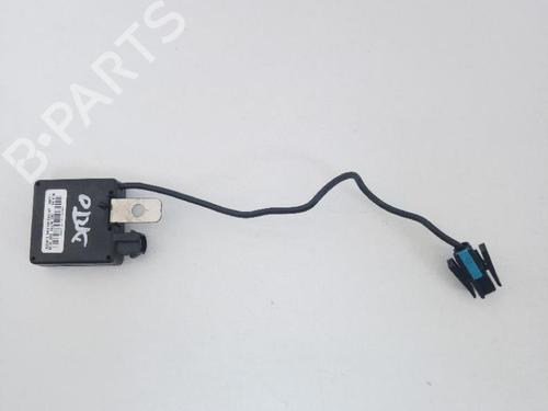 electronic-module-bmw-x5-e53-30-i-8380945-2000-2001-2002-2003-2004-2005-2006-21041156 main image