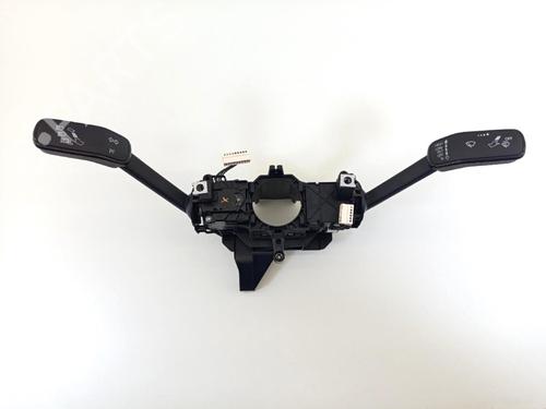 Used Steering column stalk Steering column stalk VW PASSAT B8 (3G2, CB2) 1.6 TDI (120 hp) 31344435 31344435