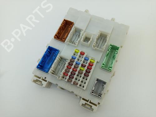 Used Fuse box Fuse box VOLVO V40 Hatchback (525) D2 (120 hp) 24356523 24356523