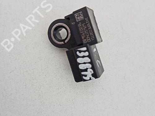 Used Electronic module Electronic module PEUGEOT 308 SW II (LC_, LJ_, LR_, LX_, L4_) 1.6 HDi / BlueHDi 115 (LCBHXM, LCBHXT) (115 hp) 21038960 21038960