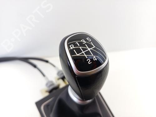 Used Gear lever Gear lever HYUNDAI i20 II (GB, IB) 1.0 T-GDI (101 hp) 33001034 33001034