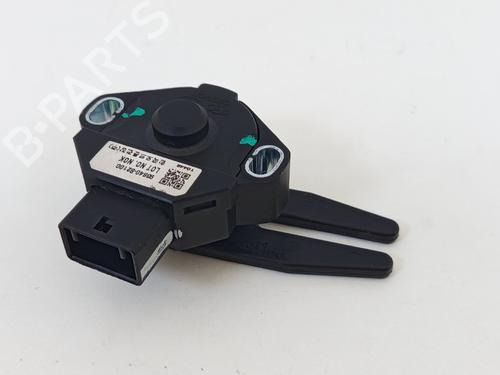 Used Electronic module Electronic module HYUNDAI i20 II (GB, IB) 1.0 T-GDI (101 hp) 33028157 33028157