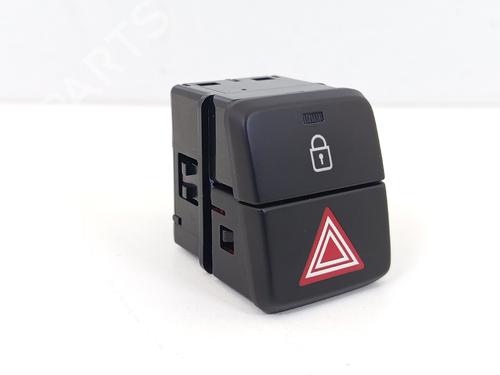 Used Warning switch Warning switch HYUNDAI i20 II (GB, IB) 1.0 T-GDI (101 hp) 33028159 33028159