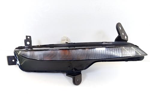 Used Left front indicator Left front indicator RENAULT MEGANE IV Grandtour (K9A/M/N_) 1.5 dCi 110 (110 hp) 32672581 32672581