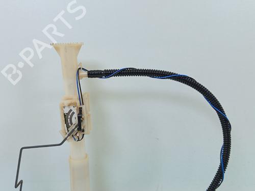 Fuel pump RENAULT KOLEOS I (HY_) 2.0 dCi 4x4 (HY0K) | BP23422963M76 - Image 2