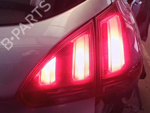 Used Right tailgate light Right tailgate light PEUGEOT 2008 I (CU_) 1.2 THP 110 / PureTech 110 (110 hp) 30864187 30864187