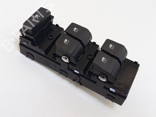 Used Left front window switch Left front window switch HYUNDAI i30 Estate (PDE) 1.0 T-GDI (120 hp) 29619541 29619541