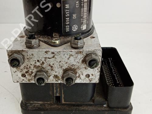 Used ABS pump VW GOLF V (1K1) 1.4 16V (75 hp) 21028998