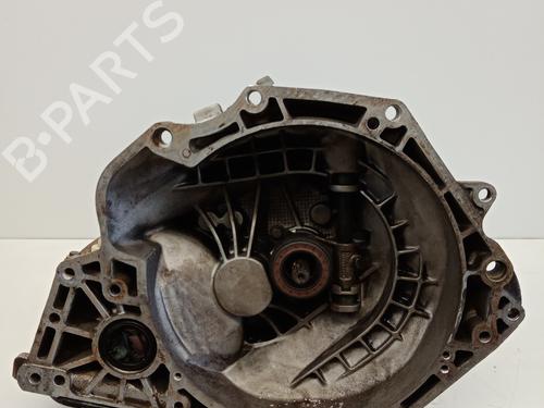 Used Gearbox OPEL CORSA B (S93) 1.2 i (F08, F68, M68) (45 hp) 21030395