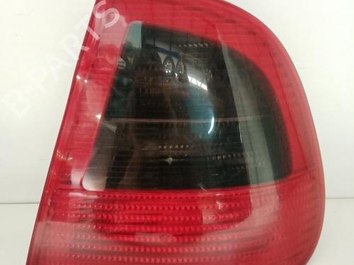 Used Right taillight SEAT CORDOBA (6K1, 6K2) [1993-2002]  21030512