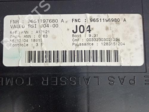 Fuse box PEUGEOT 307 (3A/C) 1.6 HDi 110 | BP21031165E1