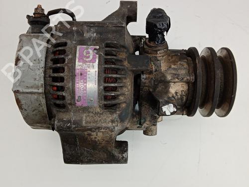 Used Alternator TOYOTA HIACE III Platform/Chassis (YH8_, LH8_) [1985-1995]  21031232