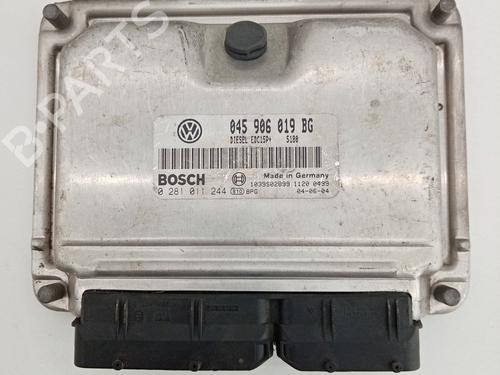 Calculateur moteur (ecu) SEAT IBIZA III (6L1) 1.4 TDI (75 hp) 21031262