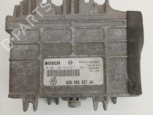 Used Engine control unit (ECU) VW POLO III (6N1) 50 1.0 (50 hp) 21031384