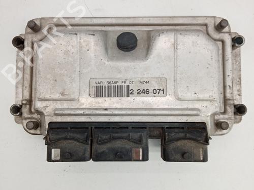 Engine control unit (ECU) CITROËN SAXO (S0, S1) | BP21031721M57