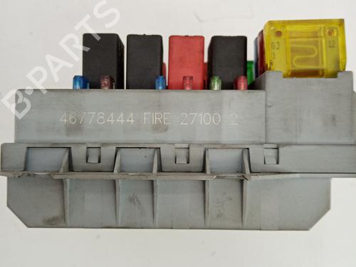Fuse box FIAT PUNTO (188_) 1.2 60 (188.030, .050, .130, .150, .230, .250) | BP21032410E1 