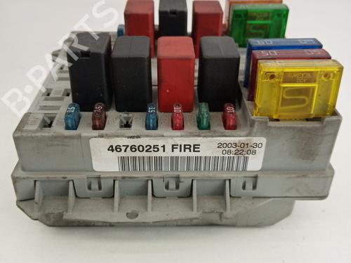 Sicherungskasten FIAT PUNTO (188_) 1.2 16V 80 (188.233, .235, .253, .255, .333, .353, .639,... | BP21032865E1 