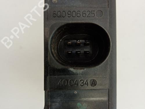 Electronic module VW TOURAN (1T1, 1T2) 2.0 TDI | BP21032999M83