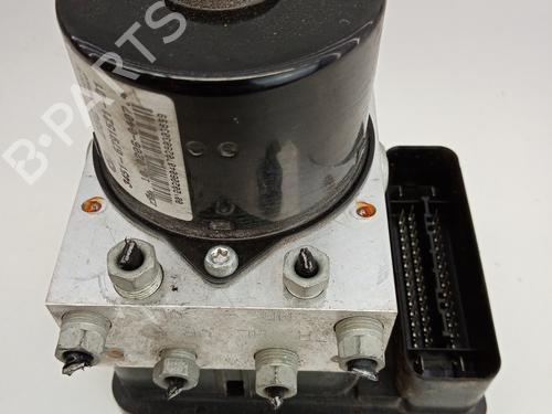 Used ABS pump BMW 1 (E81) 118 d (143 hp) 21033170