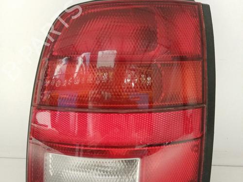 Used Right taillight NISSAN MICRA II (K11) 1.0 i 16V (K11) (54 hp) 21033234