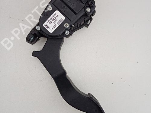 Used Pedal FORD FIESTA V (JH_, JD_) 1.25 16V (75 hp) 21033872