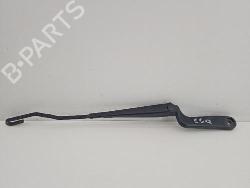 Used Front windshield wiper arm VW POLO (6N2) 1.0 (50 hp) 21034367