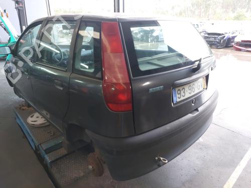 Engine control unit (ECU) FIAT PUNTO (176_) 55 1.1 | BP21034800M57