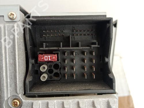 Radio MERCEDES-BENZ E-CLASS (W211)  | BP21035821E6