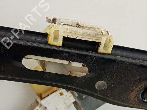 Front right window mechanism BMW 1 (E87) 118 d | BP21035840C23 