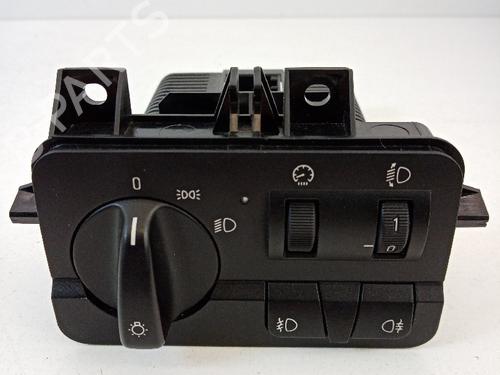 Used Headlight switch BMW 3 (E46) 320 d (150 hp) 21036394