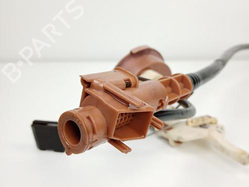 Fuel pump BMW 3 (E46) 320 d | BP21038443M76