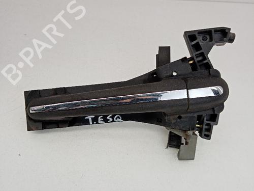 Używane Klamka zewnętrzna drzwi tylnych lewych MERCEDES-BENZ A-CLASS (W168) A 170 CDI (168.008) (90 hp) 21038518