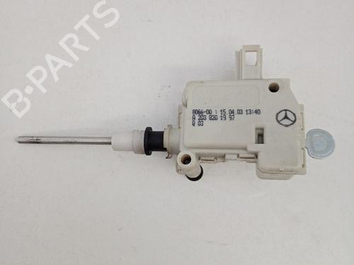 Used Fuel flap MERCEDES-BENZ E-CLASS (W211) E 320 CDI (211.026) (204 hp) 21039742