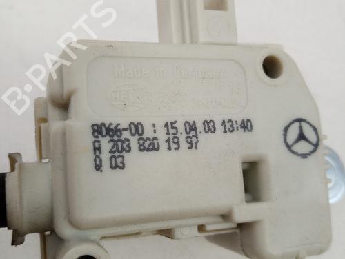 Fuel flap MERCEDES-BENZ E-CLASS (W211) E 320 CDI (211.026) | BP21039742C131
