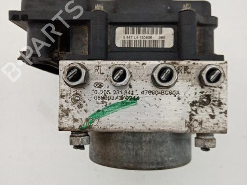Used ABS pump NISSAN MICRA III (K12) 1.2 16V (80 hp) 21039979
