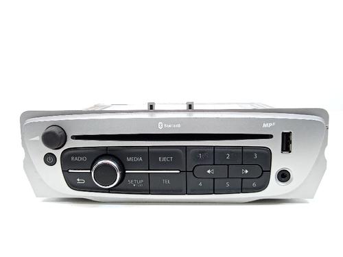 Used Radio RENAULT MEGANE III Grandtour (KZ0/1) 1.5 dCi (KZ09, KZ0D, KZ1G, KZ29, KZ14, KZ1W, KZ10, KZ1F,... (110 hp) 21040184