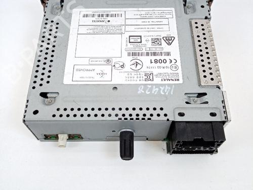Radio RENAULT MEGANE III Grandtour (KZ0/1) 1.5 dCi (KZ09, KZ0D, KZ1G, KZ29, KZ14, KZ1W, KZ10, KZ1F,... | BP21040184E6