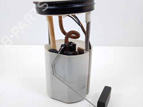 Pompe à carburant SEAT IBIZA IV (6J5, 6P1) 1.0 (75 hp) 21040439