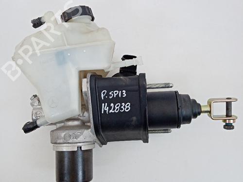 Used Brake master cylinder MERCEDES-BENZ E-CLASS (W211) E 320 CDI (211.026) (204 hp) 21040507