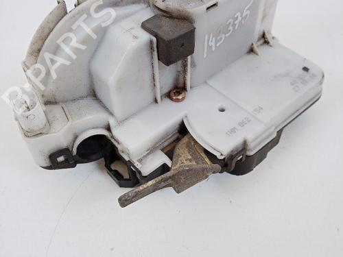 Front right lock VW POLO (6N2) 1.9 SDI | BP21040929C97