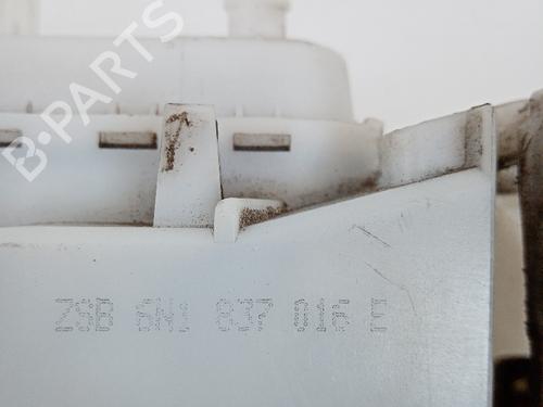 Front right lock VW POLO (6N2) 1.9 SDI | BP21040929C97