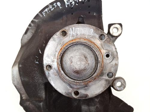 Fusee links voor BMW 3 (E46) 320 d (136 hp) 21041061