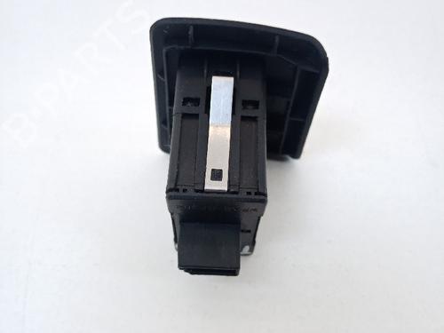 Switch BMW X5 (E53) 3.0 i | BP21041151I30 