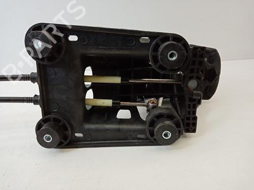 Gear lever PEUGEOT 208 I (CA_, CC_) 1.2 VTI 82 | BP21041748M90